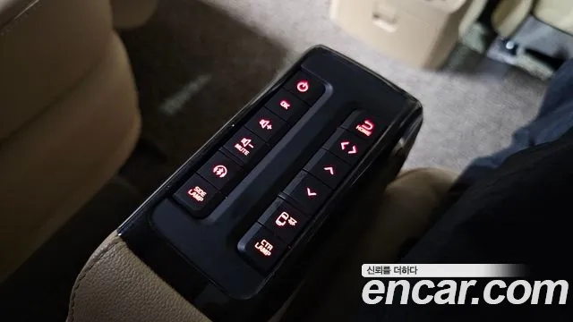 Kia The New Carnival id 2932516 из Кореи 9