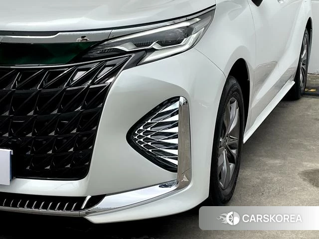 Toyota Saina id 4182687 из Китая 9