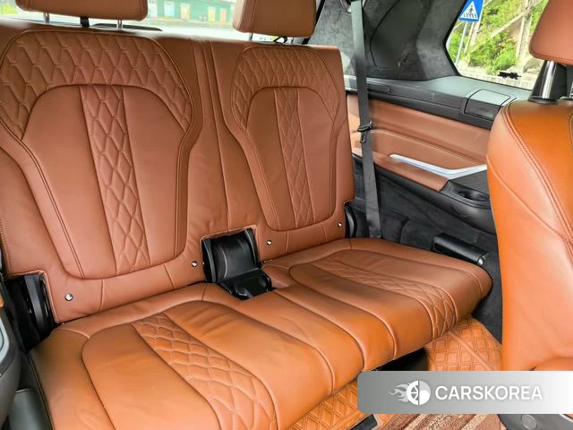 BMW X7 id 4277267 из Китая 9