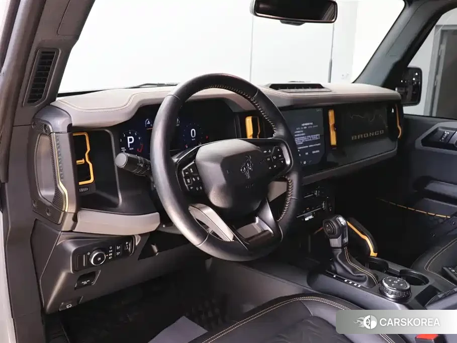 Ford Mustang id 4547940 из Китая 9