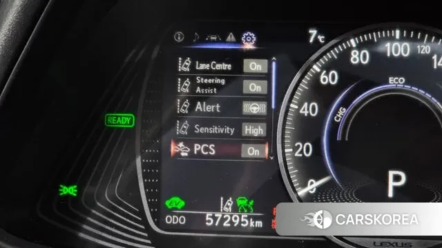 Lexus UX250h id 3766307 из Кореи 9