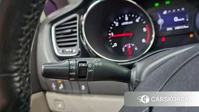 Kia All New Carnival id 4508744 из Кореи 9