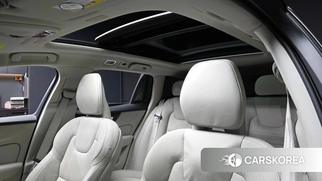 Volvo V60 Cross-Country 2nd Generation id 4345137 из Кореи 9