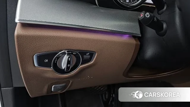 Mercedes-Benz E-Class W213 id 3429062 из Кореи 9