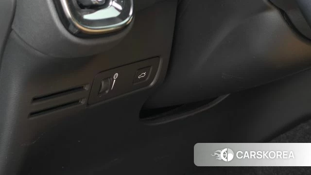 Volvo XC40 id 4507370 из Кореи 9