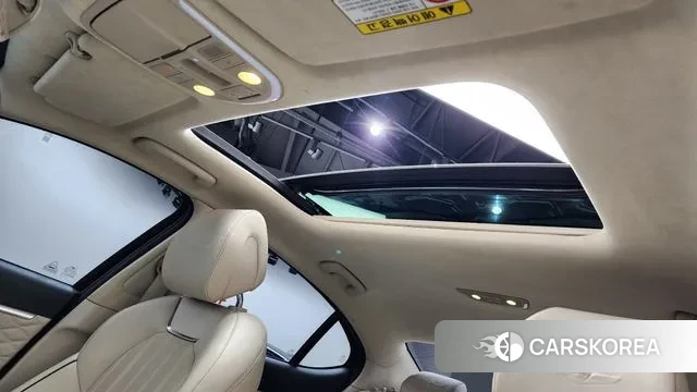 Genesis G70 id 3736992 из Кореи 9