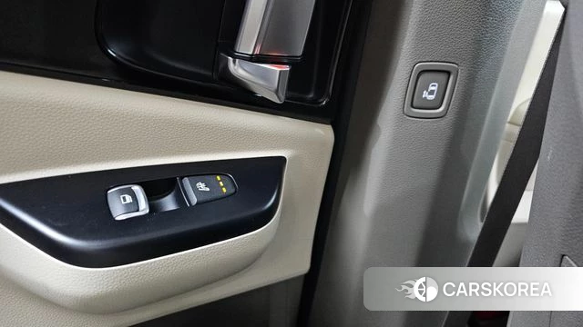 Kia Carnival 4th generation id 3923804 из Кореи 9