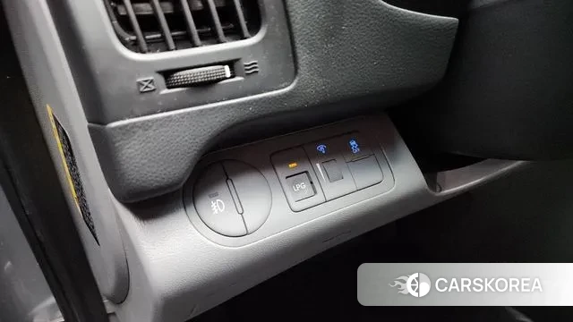 Hyundai The New Grand Starex id 3313330 из Кореи 9