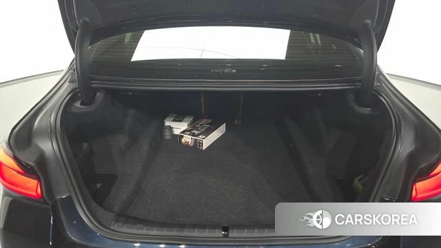 BMW 5 Series (G30) id 3941134 из Кореи 9