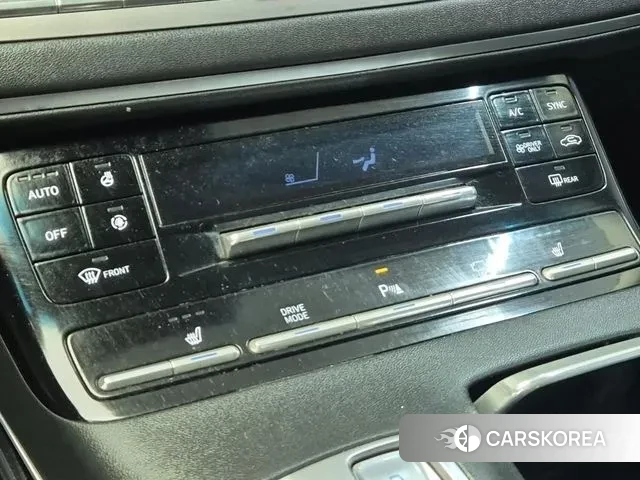 Hyundai The New Grandeur IG Hybrid id 3253655 из Кореи 9