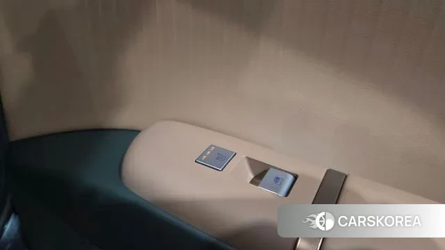 Hyundai Grandeur (GN7) id 3027083 из Кореи 9