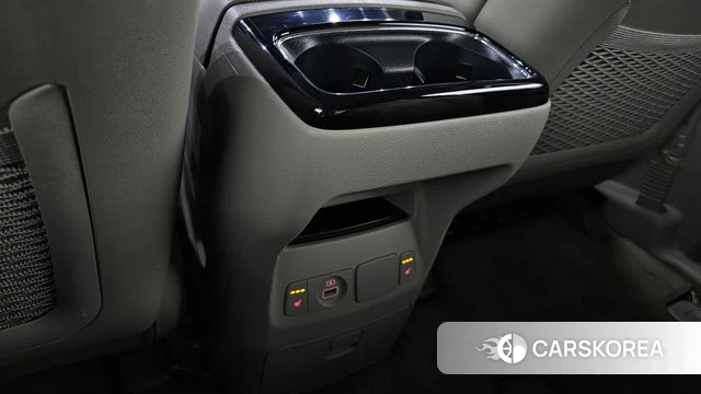 Kia The New Carnival id 4447614 из Кореи 9