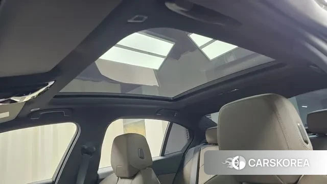 BMW 5 Series (G60) id 3565374 из Кореи 9