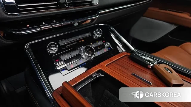 Lincoln Navigator 4th generation id 2895214 из Кореи 9