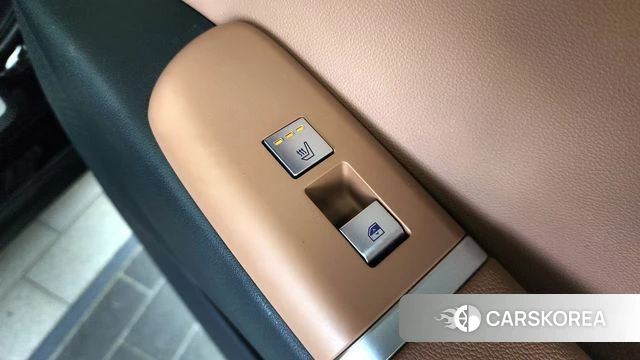 Hyundai Grandeur (GN7) id 3838009 из Кореи 9