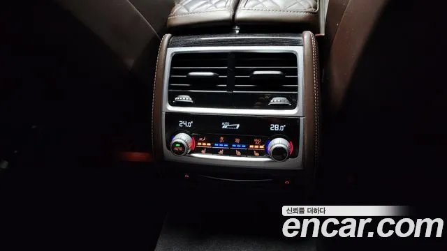 BMW 7 Series (G11) id 2717524 из Кореи 9