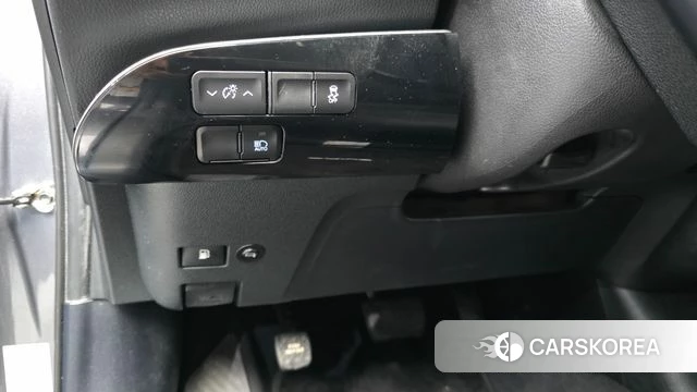 Toyota Prius 4th Generation id 4614154 из Кореи 9