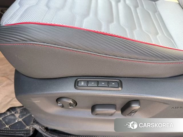 Volkswagen Tiguan L id 4341546 из Китая 9