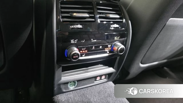 BMW 5 Series (G30) id 4693191 из Кореи 9