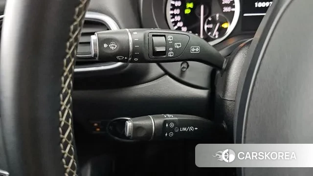 Infiniti QX30 id 3248703 из Кореи 9