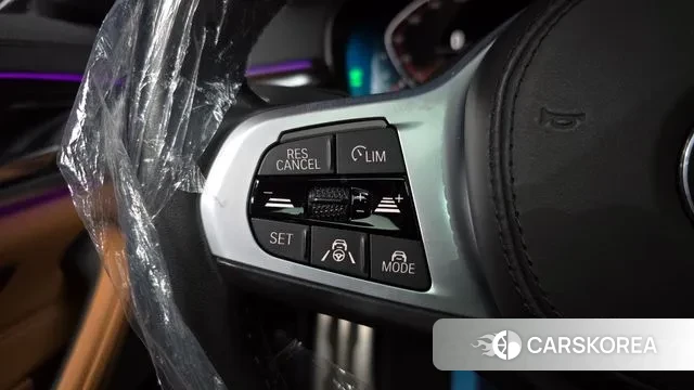 BMW 5 Series (G30) id 3539870 из Кореи 9