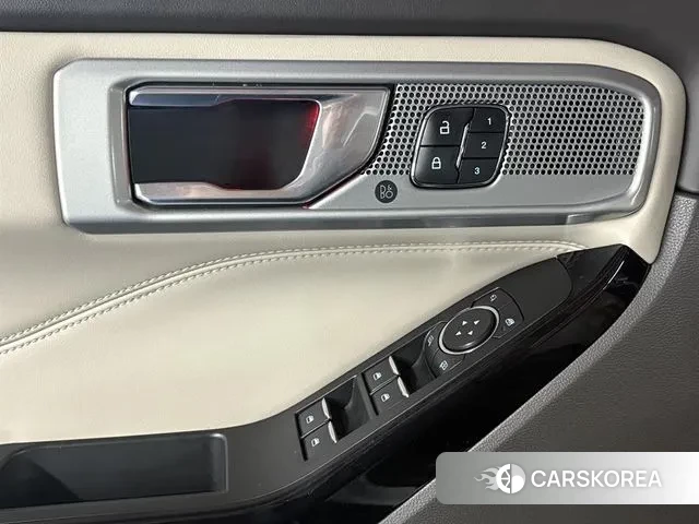 Ford Explorer 6th Generation id 3338878 из Кореи 9