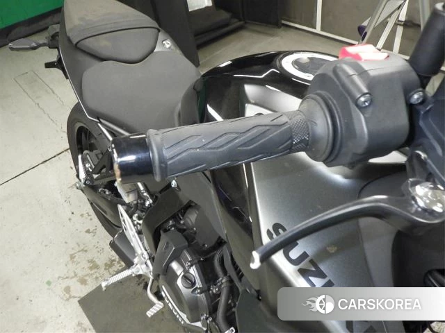 Проданный Suzuki GSX-8S id 3998022 из Японии, фото 9