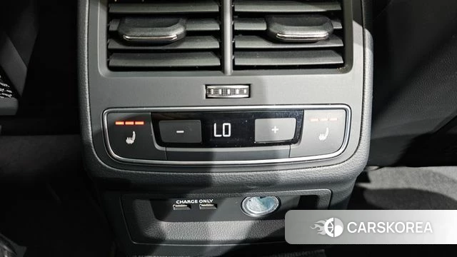 Audi A4 (B9) id 4585983 из Кореи 9