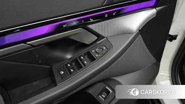 BMW 5 Series (G60) id 4229813 из Кореи 9