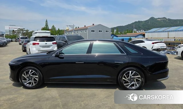 Hyundai Grandeur (GN7) id 4367625 из Кореи 9
