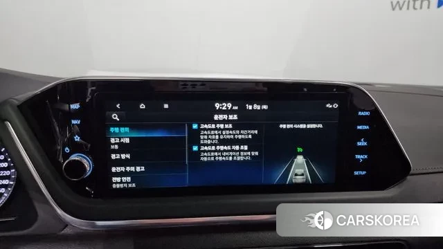 Hyundai Sonata (DN8) id 3560789 из Кореи 9