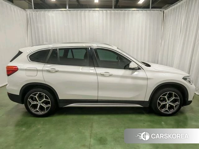 BMW X1 id 4253117 из Китая 9