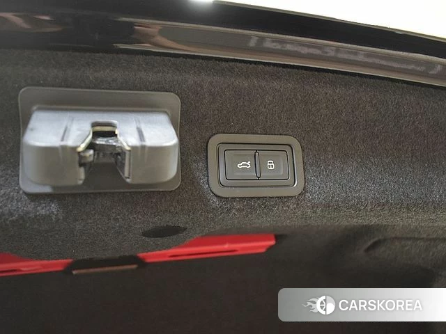 Audi A6 (C8) id 4344258 из Кореи 9