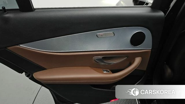 Mercedes-Benz E-Class W213 id 3828581 из Кореи 9