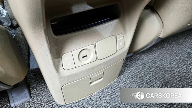 Kia The New Carnival id 4372010 из Кореи 9