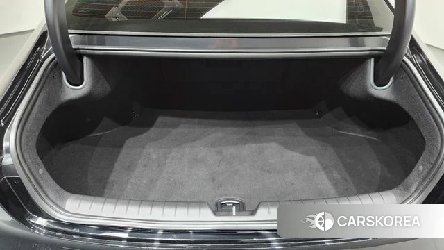 Hyundai Grandeur (GN7) id 4195113 из Кореи 9