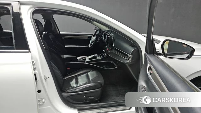 Hyundai The New Grandeur IG id 4337817 из Кореи 9