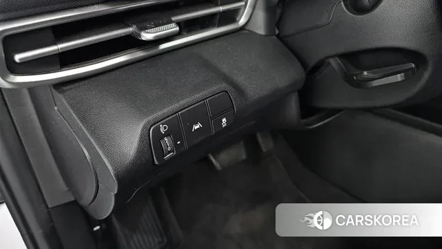 Hyundai Avante (CN7) id 3384395 из Кореи 9