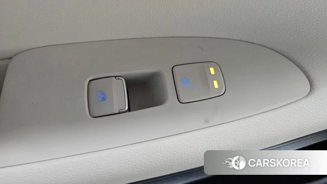 Hyundai The New Grandeur IG Hybrid id 4409056 из Кореи 9