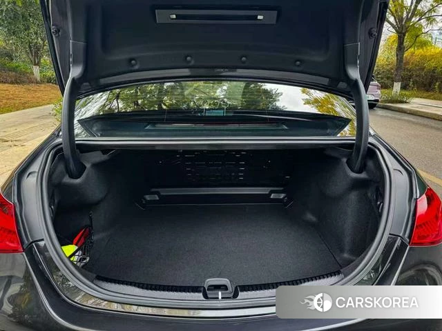 Mercedes-Benz Class C id 3896230 из Китая 9