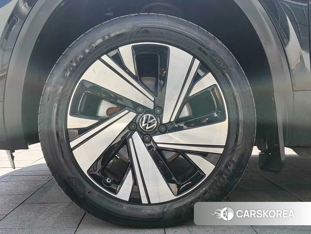 Volkswagen Tourang id 4259759 из Китая 9