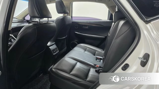 Lexus NX300h id 4742399 из Кореи 9