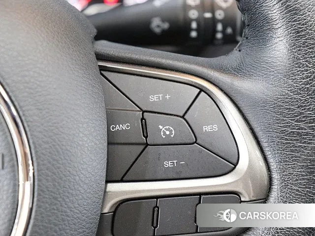 Jeep Renegade id 3098174 из Кореи 9