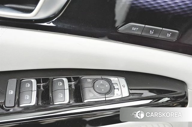 Kia Carnival 4th generation id 3941503 из Кореи 9