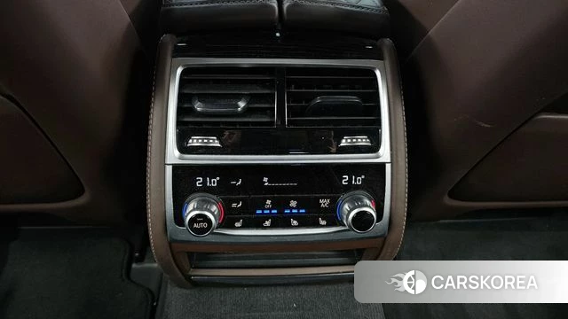 BMW 7 Series (G11) id 3934861 из Кореи 9