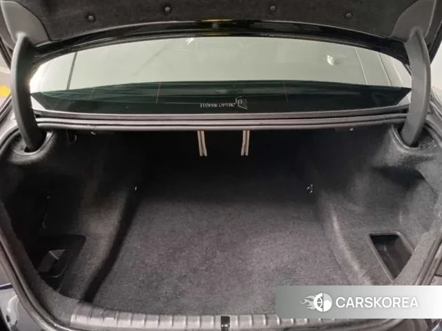 BMW 5 Series (G30) id 3577636 из Кореи 9