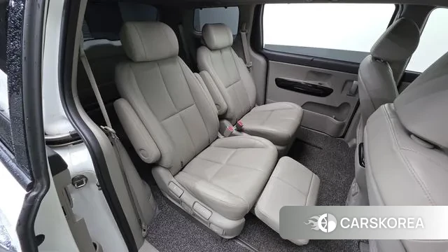 Kia The New Carnival id 3677537 из Кореи 9