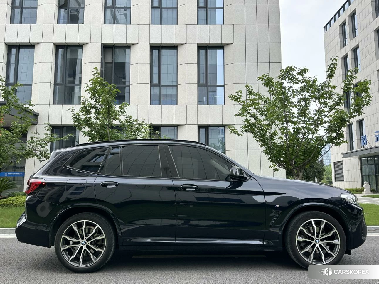BMW X3 id 4510718 из Китая 9