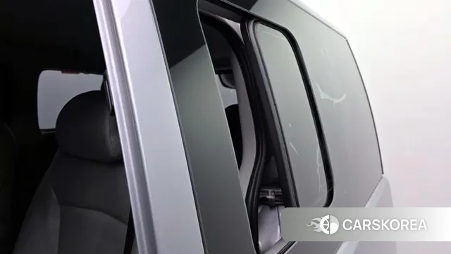 Hyundai The New Grand Starex id 3588309 из Кореи 9