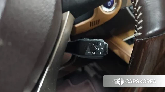 Lexus New ES300h id 3666996 из Кореи 9